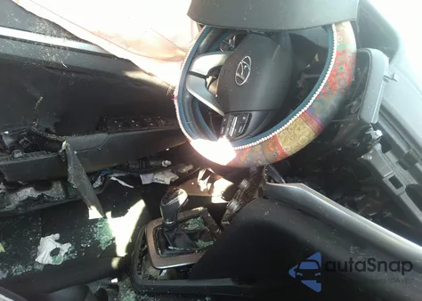 2019 Hyundai Elantra Value Edition z USA, uszkodzony, nr VIN 5NPD84LF5KH481290